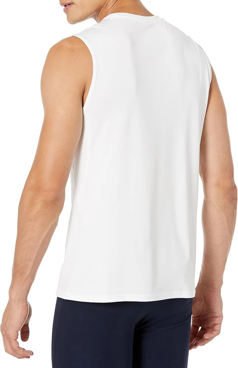 Amazon Essentials Men's Active Quick Dry Tech Stretch Lightweight Sleeveless Muscle Shirt