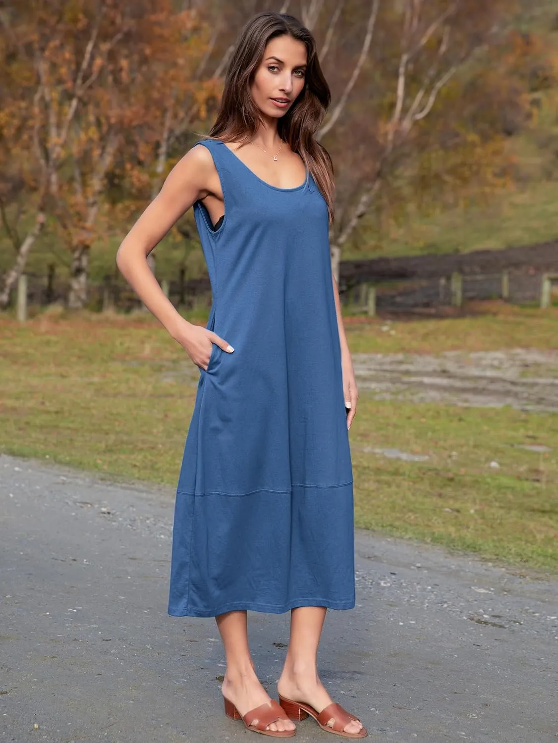 BerryGo Women's Loose Casual Midi Cotton Dresses Sundress Sleeveless Beach Summer Trendy Tank Top Dress with Pockets