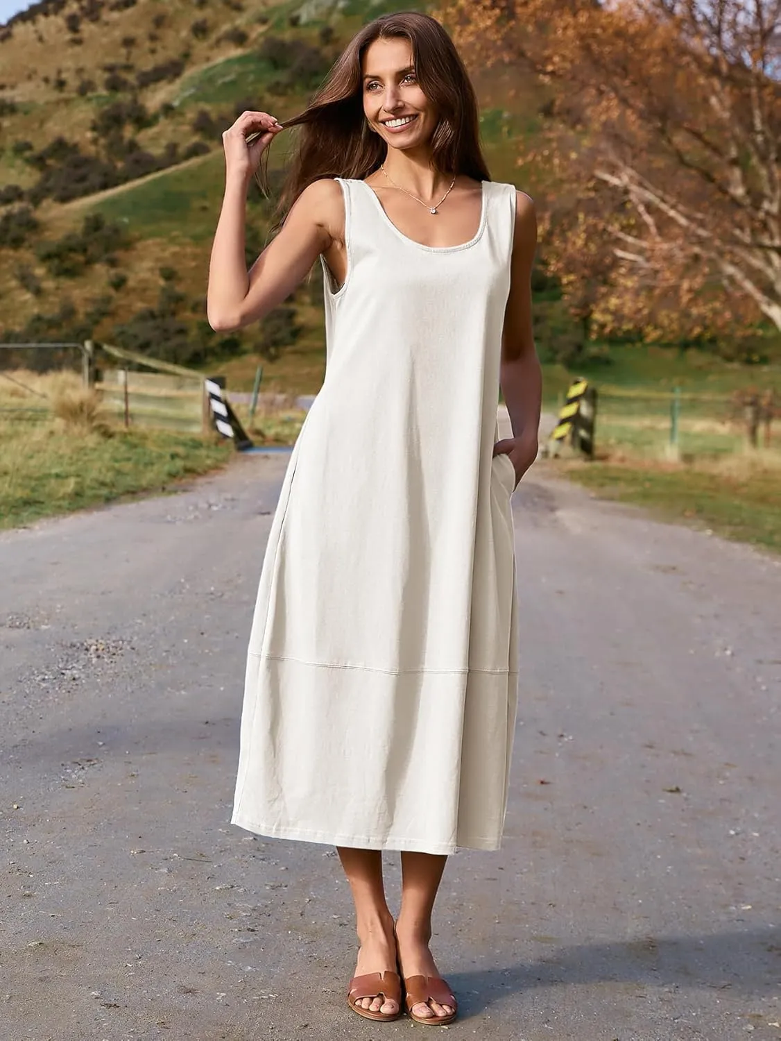 BerryGo Women's Loose Casual Midi Cotton Dresses Sundress Sleeveless Beach Summer Trendy Tank Top Dress with Pockets