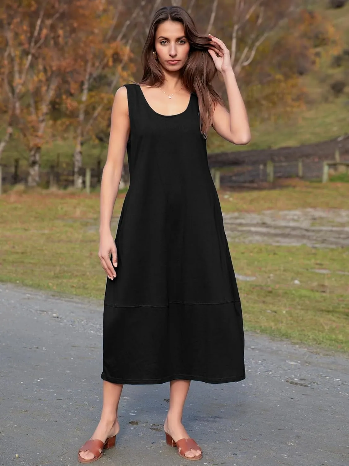 BerryGo Women's Loose Casual Midi Cotton Dresses Sundress Sleeveless Beach Summer Trendy Tank Top Dress with Pockets
