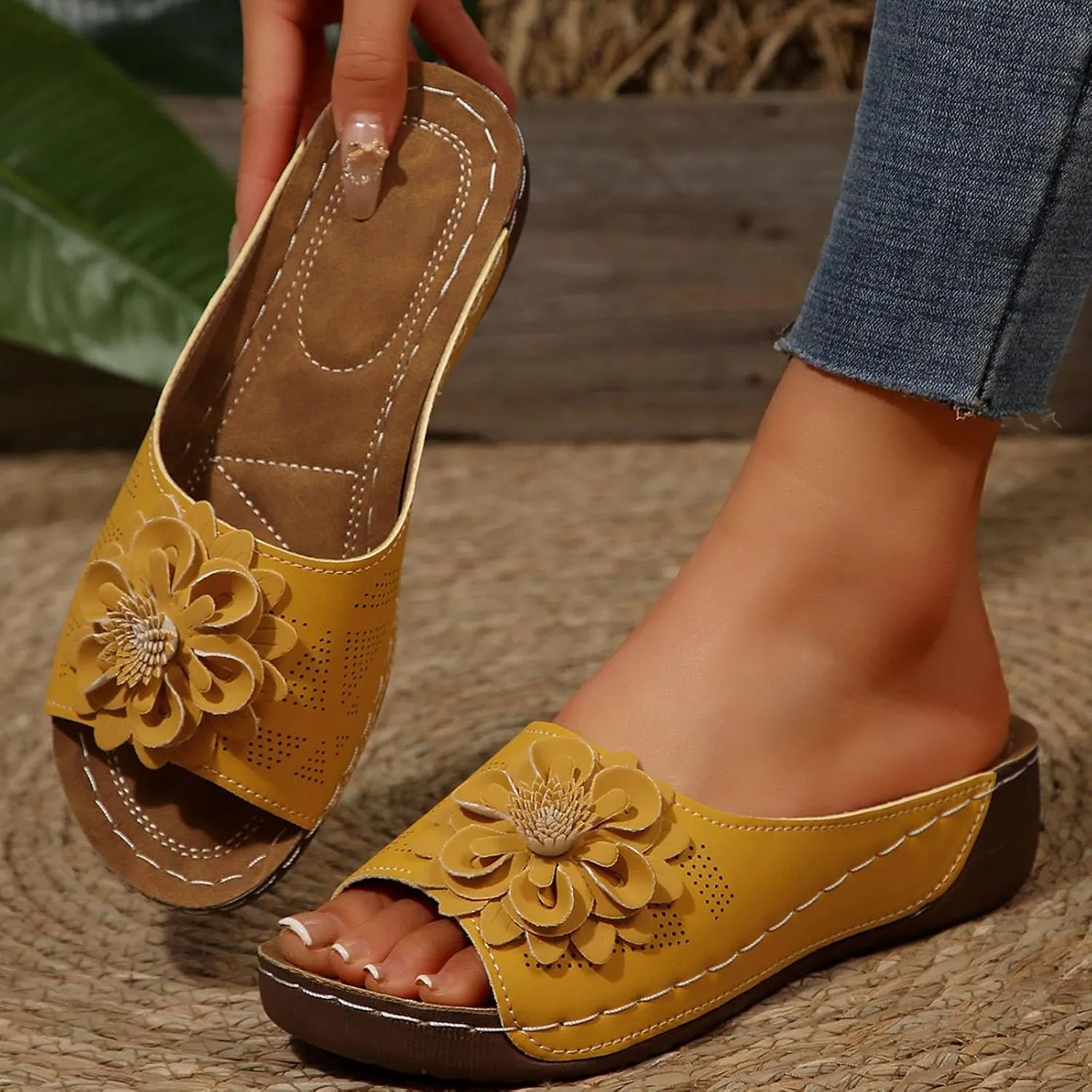 Chic Flowers Orthopedic Wedge Sandals for Women,Flowers Open Toe Platform Casual Walking Slip on Sandals Leather Breathable Comfortable Slip On Orthopedic Arch Support Slide Shoes