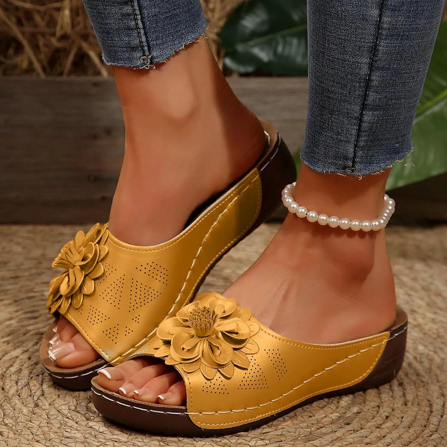Chic Flowers Orthopedic Wedge Sandals for Women,Flowers Open Toe Platform Casual Walking Slip on Sandals Leather Breathable Comfortable Slip On Orthopedic Arch Support Slide Shoes