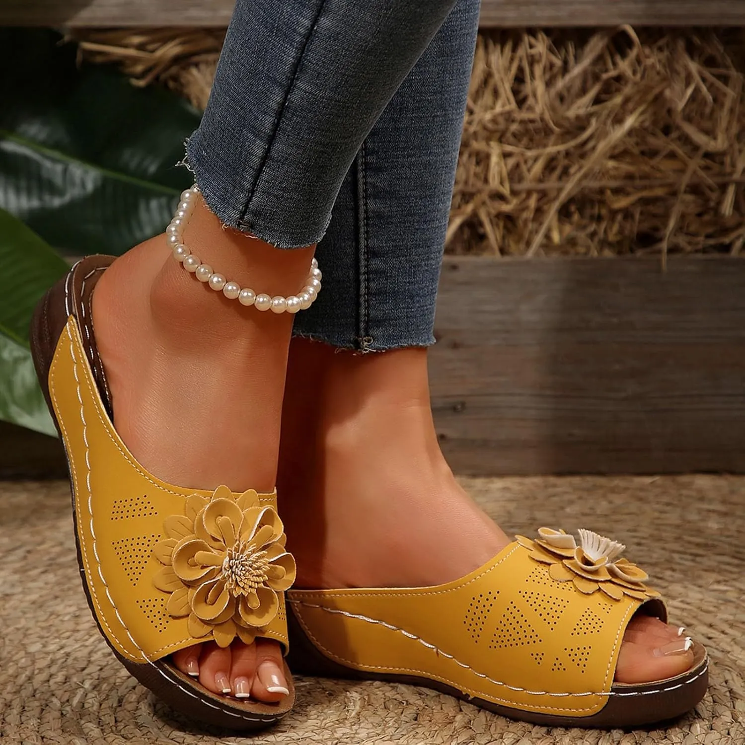 Chic Flowers Orthopedic Wedge Sandals for Women,Flowers Open Toe Platform Casual Walking Slip on Sandals Leather Breathable Comfortable Slip On Orthopedic Arch Support Slide Shoes