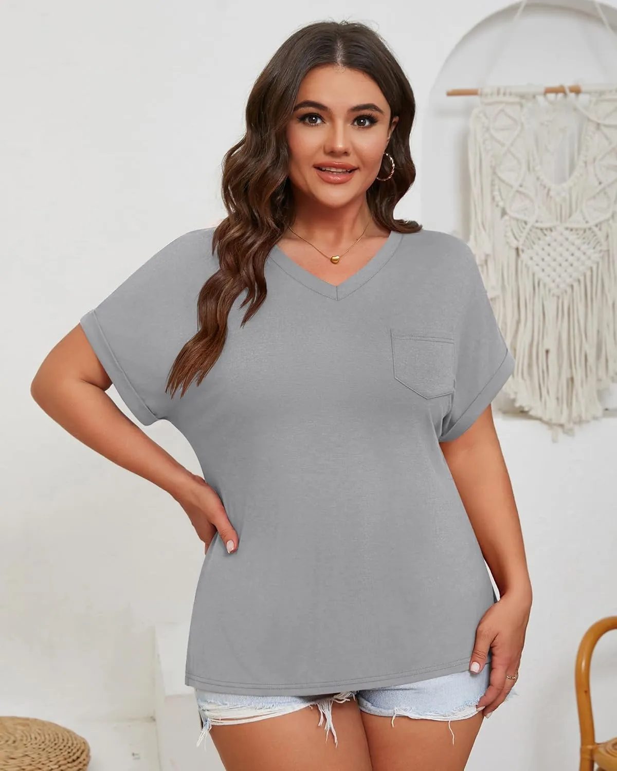 Ficerd 3 Pack Women's Plus Size T-Shirts, V Neck Short Sleeve Oversize Tunics Tops Sides Split Summer Loose Tees with Pockets
