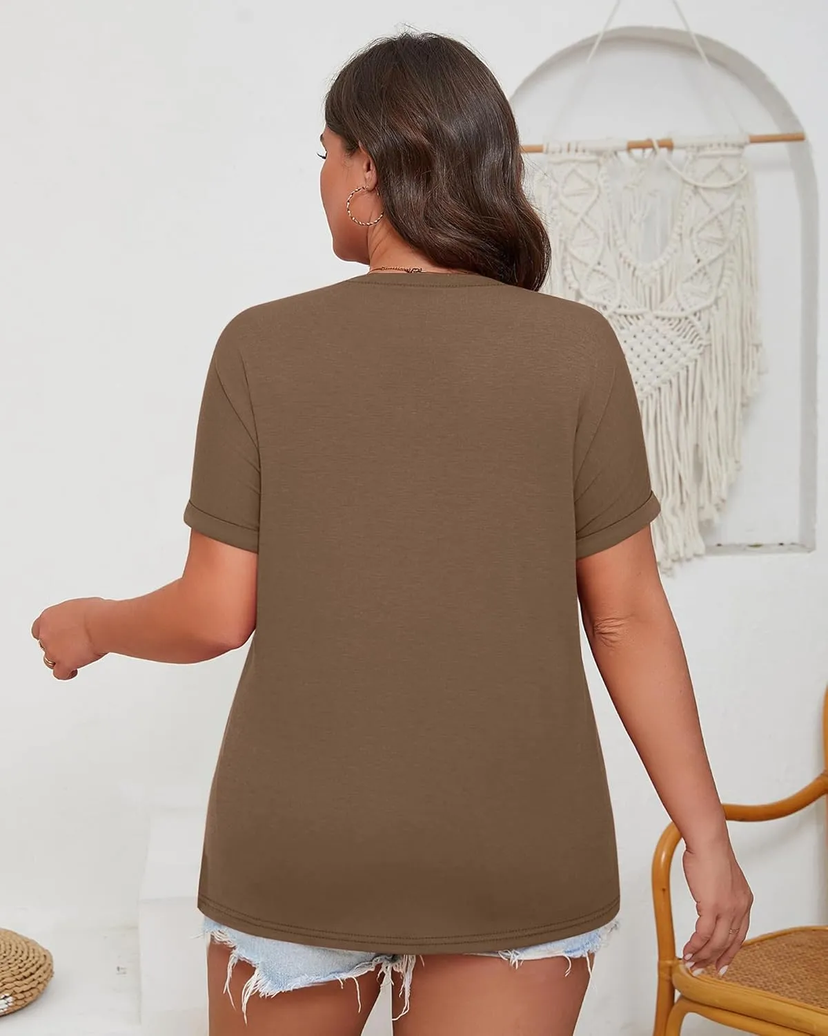 Ficerd 3 Pack Women's Plus Size T-Shirts, V Neck Short Sleeve Oversize Tunics Tops Sides Split Summer Loose Tees with Pockets