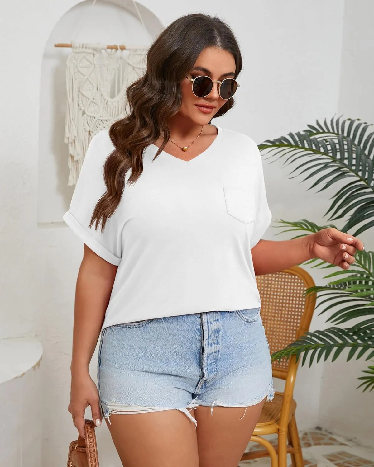 Ficerd 3 Pack Women's Plus Size T-Shirts, V Neck Short Sleeve Oversize Tunics Tops Sides Split Summer Loose Tees with Pockets