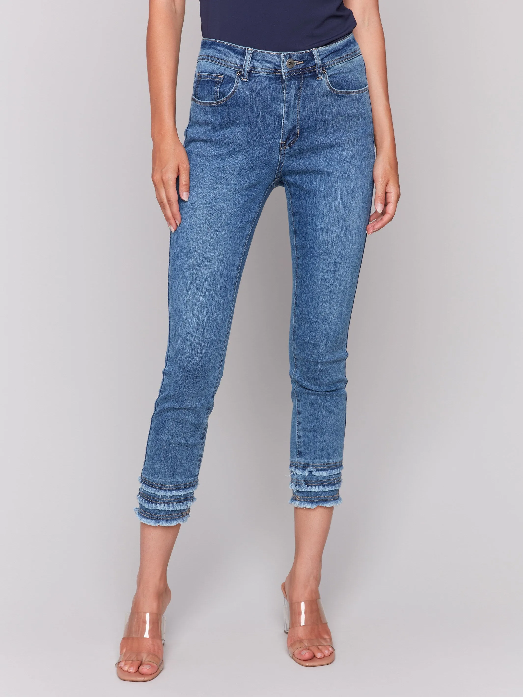 Frayed Hem Cropped Denim Pants - Medium Blue