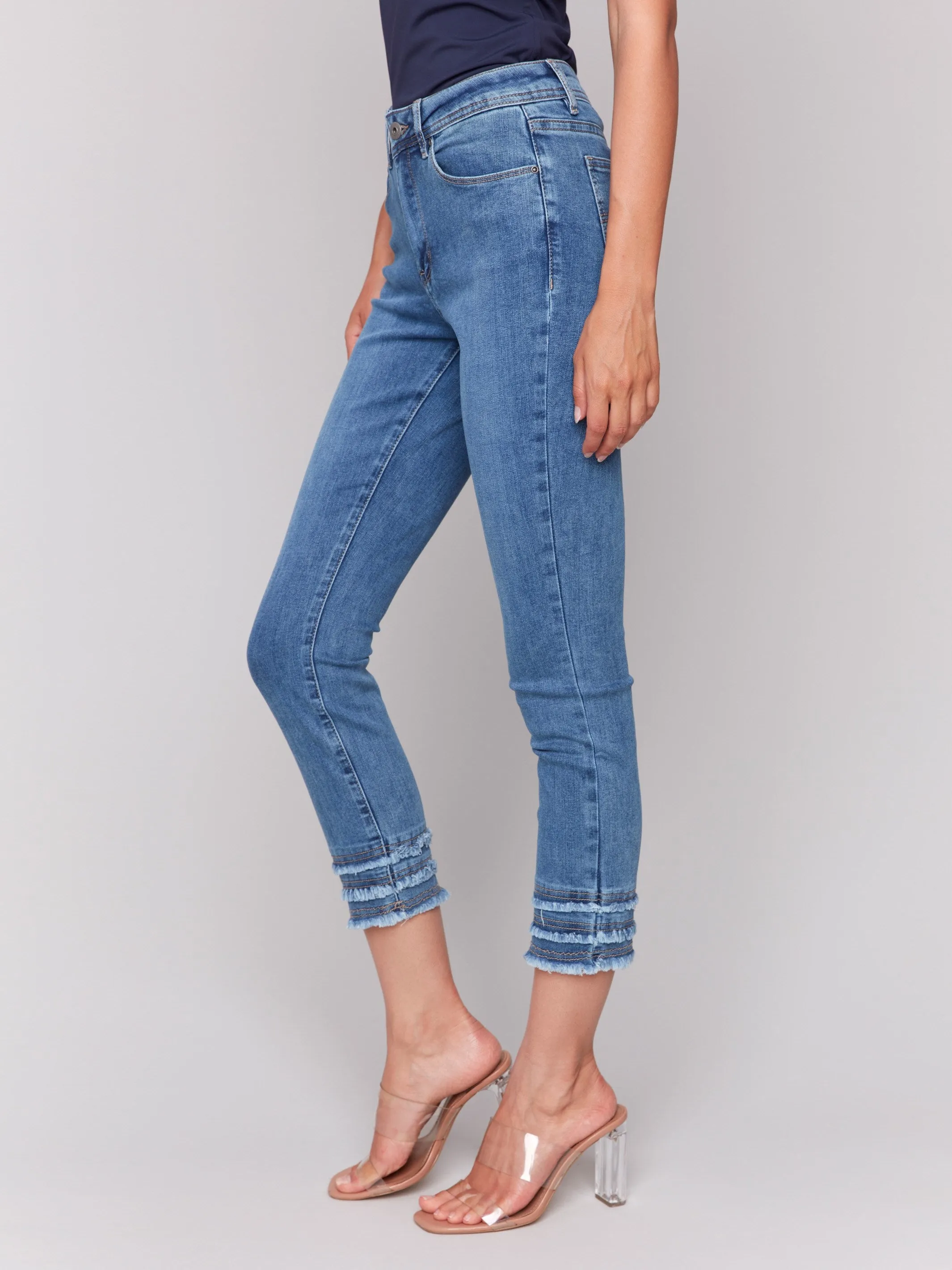 Frayed Hem Cropped Denim Pants - Medium Blue