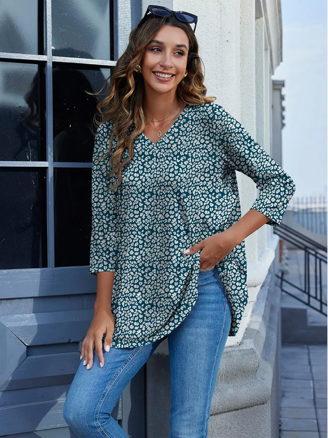 HDLTE 3/4 Length Sleeve Womens Tops V Neck Loose Fit Flowy Oversized Tshirts Floral Swing Flare Tunics