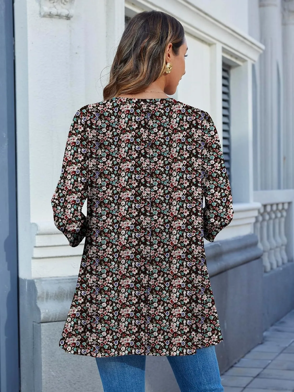 HDLTE 3/4 Length Sleeve Womens Tops V Neck Loose Fit Flowy Oversized Tshirts Floral Swing Flare Tunics