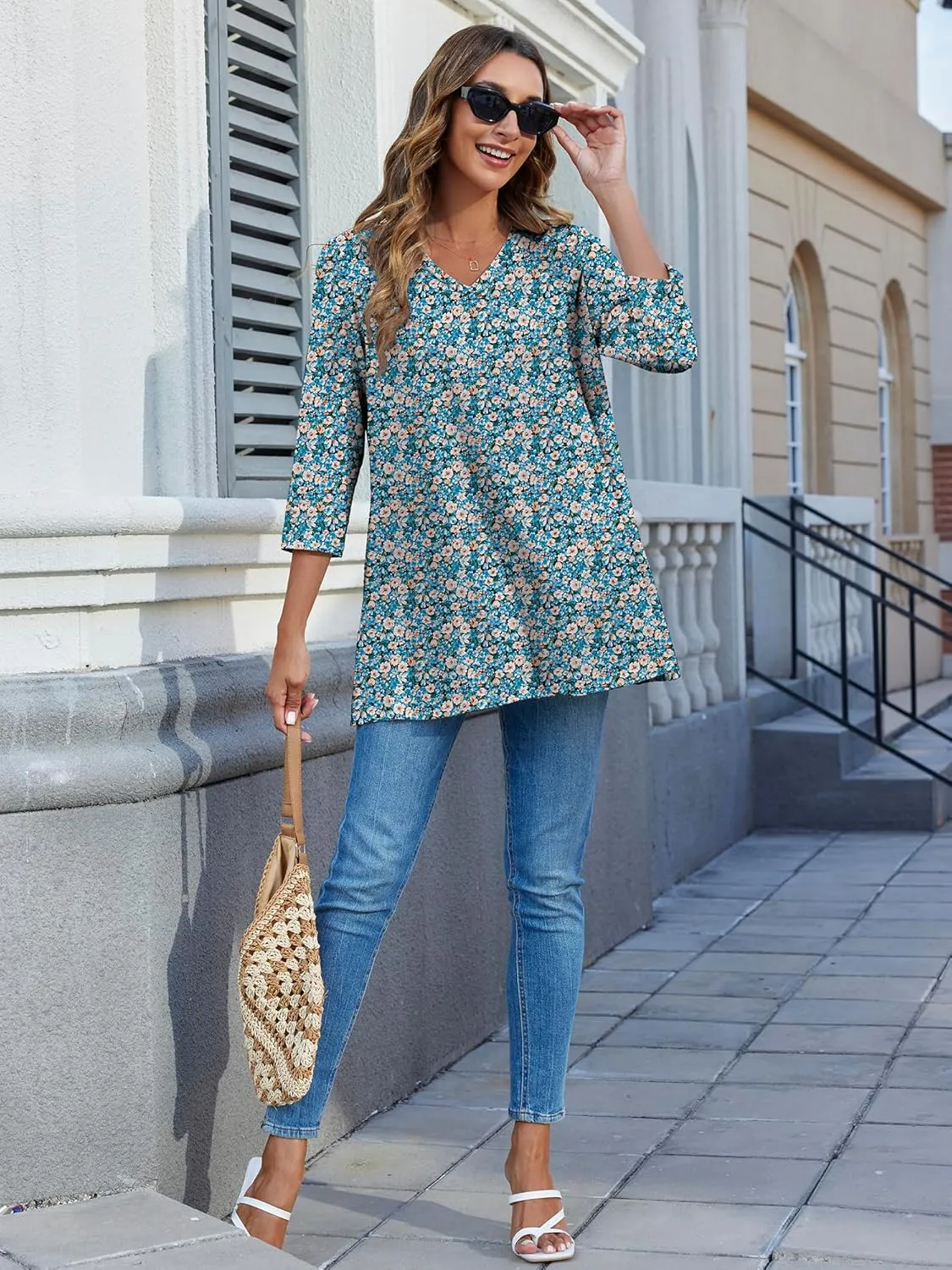 HDLTE 3/4 Length Sleeve Womens Tops V Neck Loose Fit Flowy Oversized Tshirts Floral Swing Flare Tunics