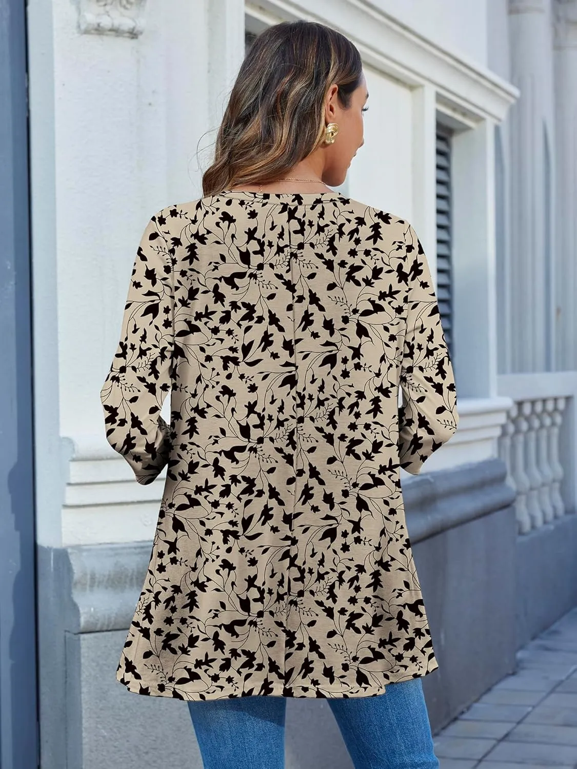 HDLTE 3/4 Length Sleeve Womens Tops V Neck Loose Fit Flowy Oversized Tshirts Floral Swing Flare Tunics