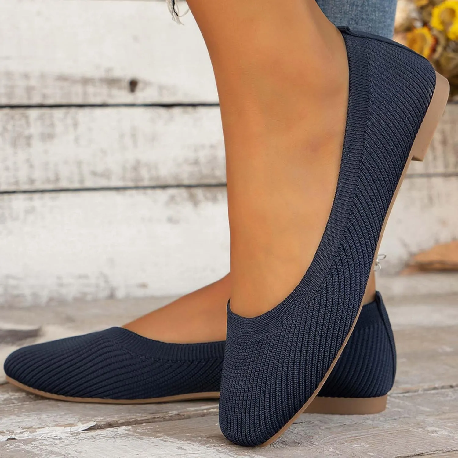 Ladies Fashion Solid Color Breathable Mesh Knitted Square Head Flat Bottom Casual Comfortable Dress Shoes for Women