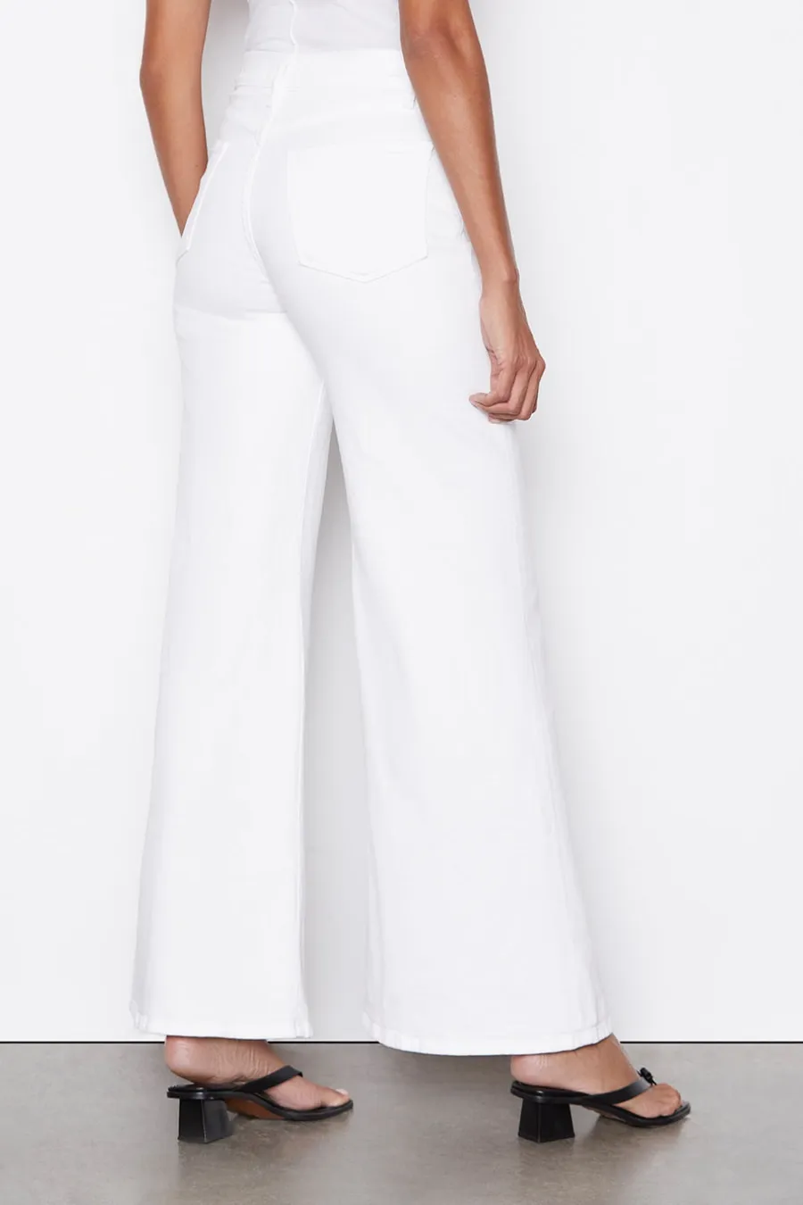 Le Palazzo Pant Blanc