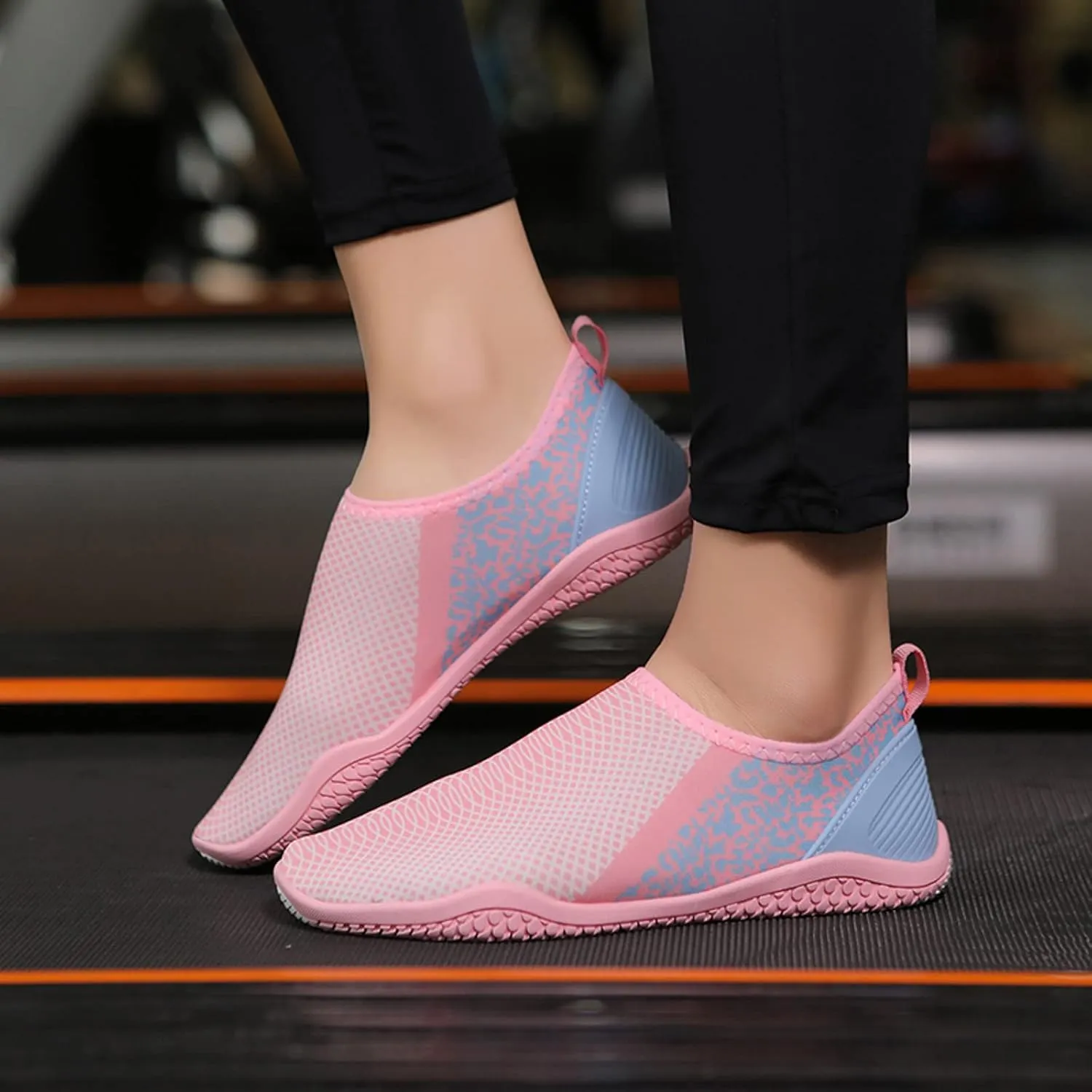 Mens Closed Toe Water Shoes 10 Breathable Non Slip Athletic Water Shoes Hiking Womens Wide Water Shoes Beach Swim Pool River Shoes for Pool Beach Surf Walking Water Park