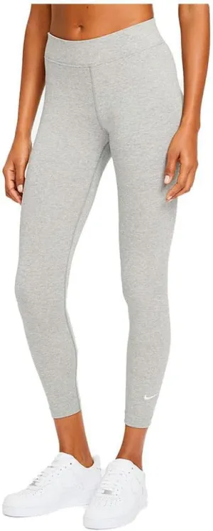 Nike Women's Sporty