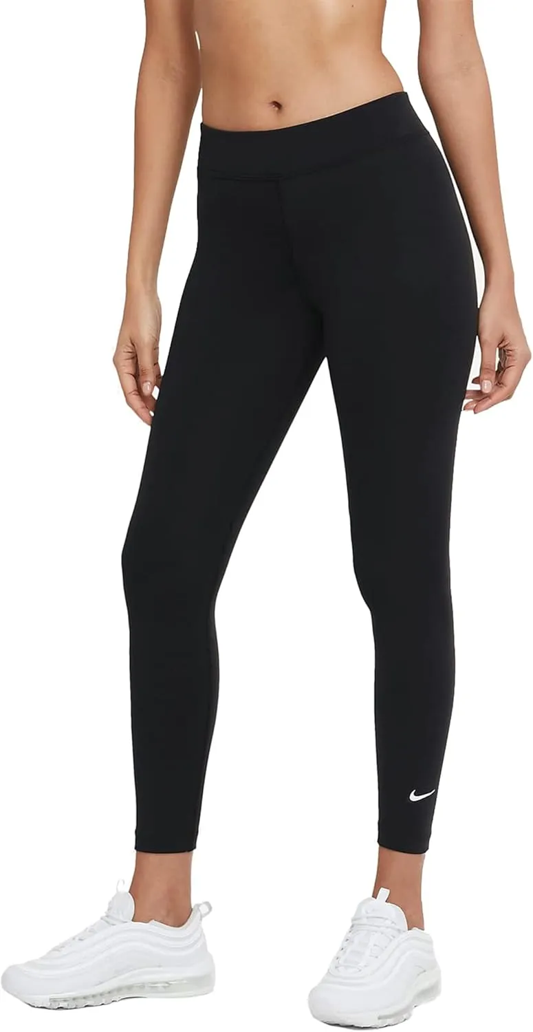 Nike Women's Sporty