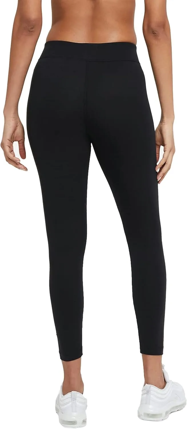 Nike Women's Sporty