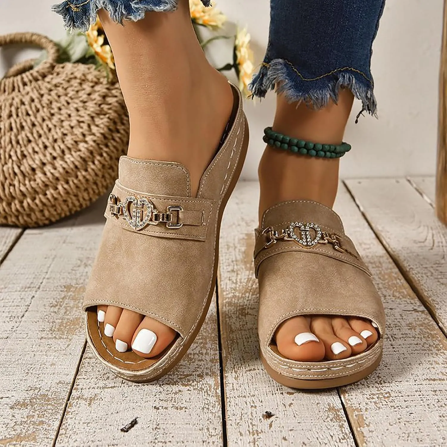 Platform Slip on Espadrille Sandals for Women Casual Wide Leather Orthopedic Walking Fish Shoes Women Sandals Dressy Comfortable Beach Vacation Travel Walking Party Dress Sandals