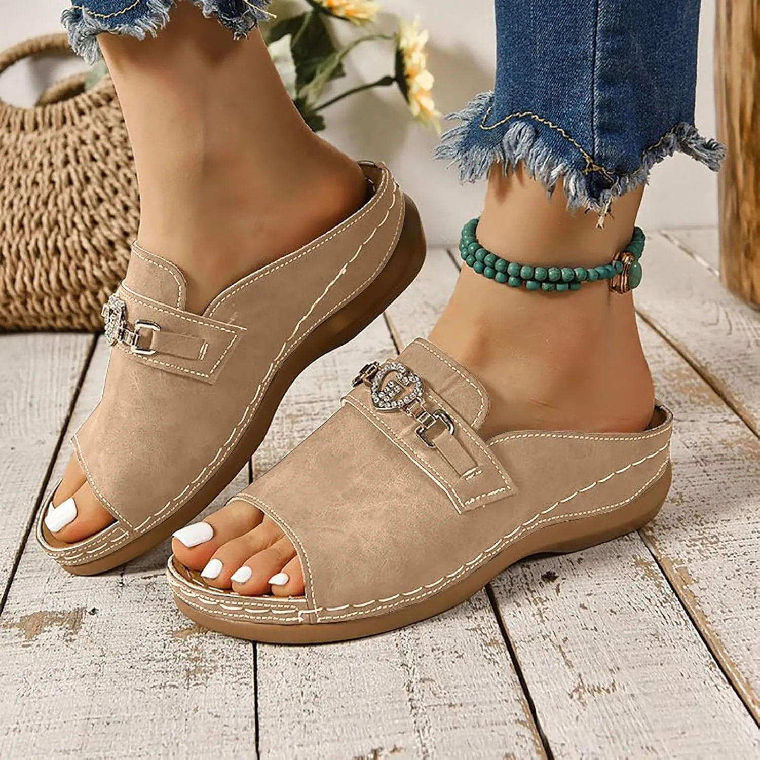 Platform Slip on Espadrille Sandals for Women Casual Wide Leather Orthopedic Walking Fish Shoes Women Sandals Dressy Comfortable Beach Vacation Travel Walking Party Dress Sandals