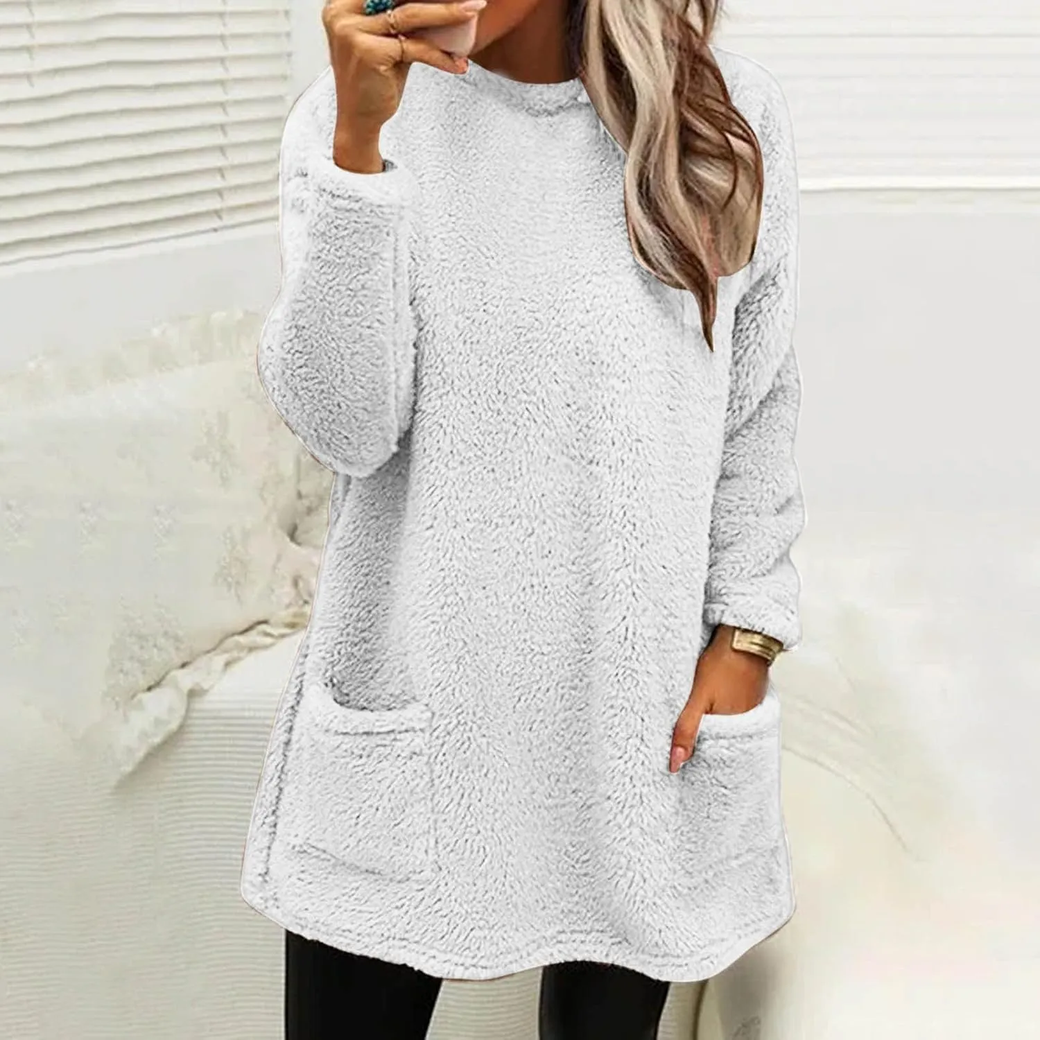 Pullover Hoodie Winter Fleece Thermal Long Hoodie with Pockets Crew Neck Long Sleeve Solid Soft Oversized Sweatshirt