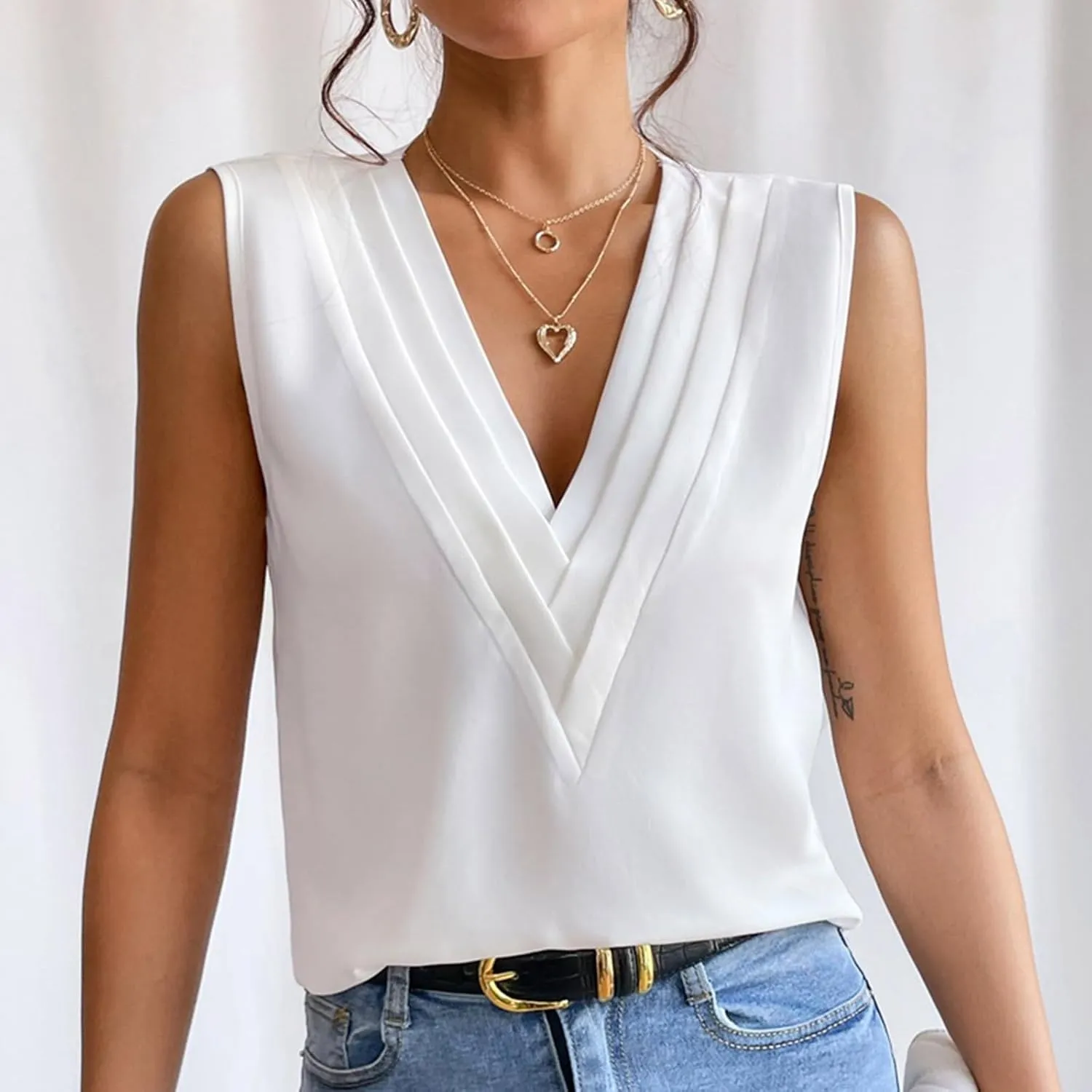 Sleeveless Chiffon Tops for Women Summer Triple V-Neck T Shirts Business Office Dressy Outfit Blouse Scalloped Top