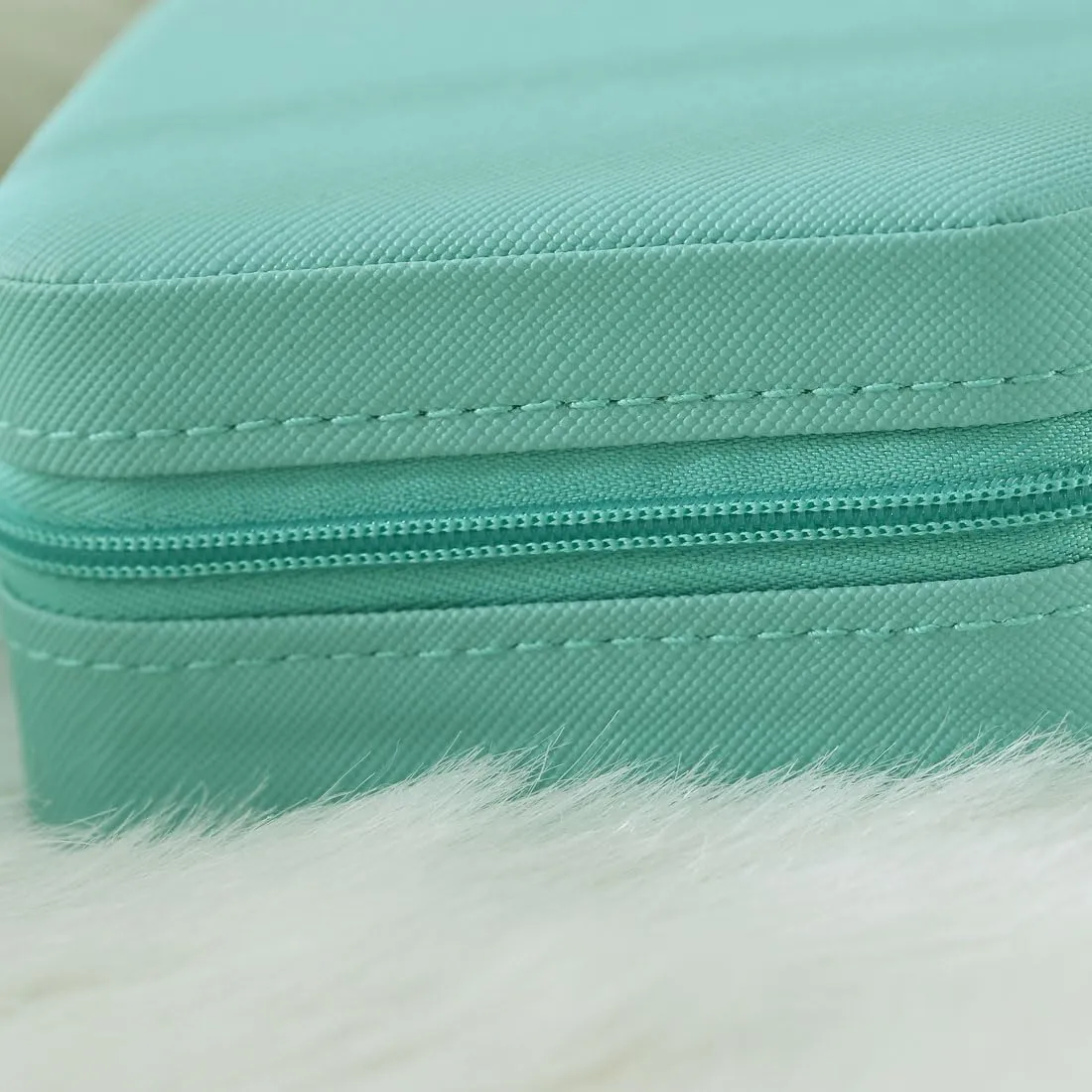 Small Travel Jewelry Case, To Go Portable Jewelry Box, Travel Jewelry Organizer,Portable Jewellery Storage Holder for Rings Earrings Necklace, Gifts for Girls Women -Blue