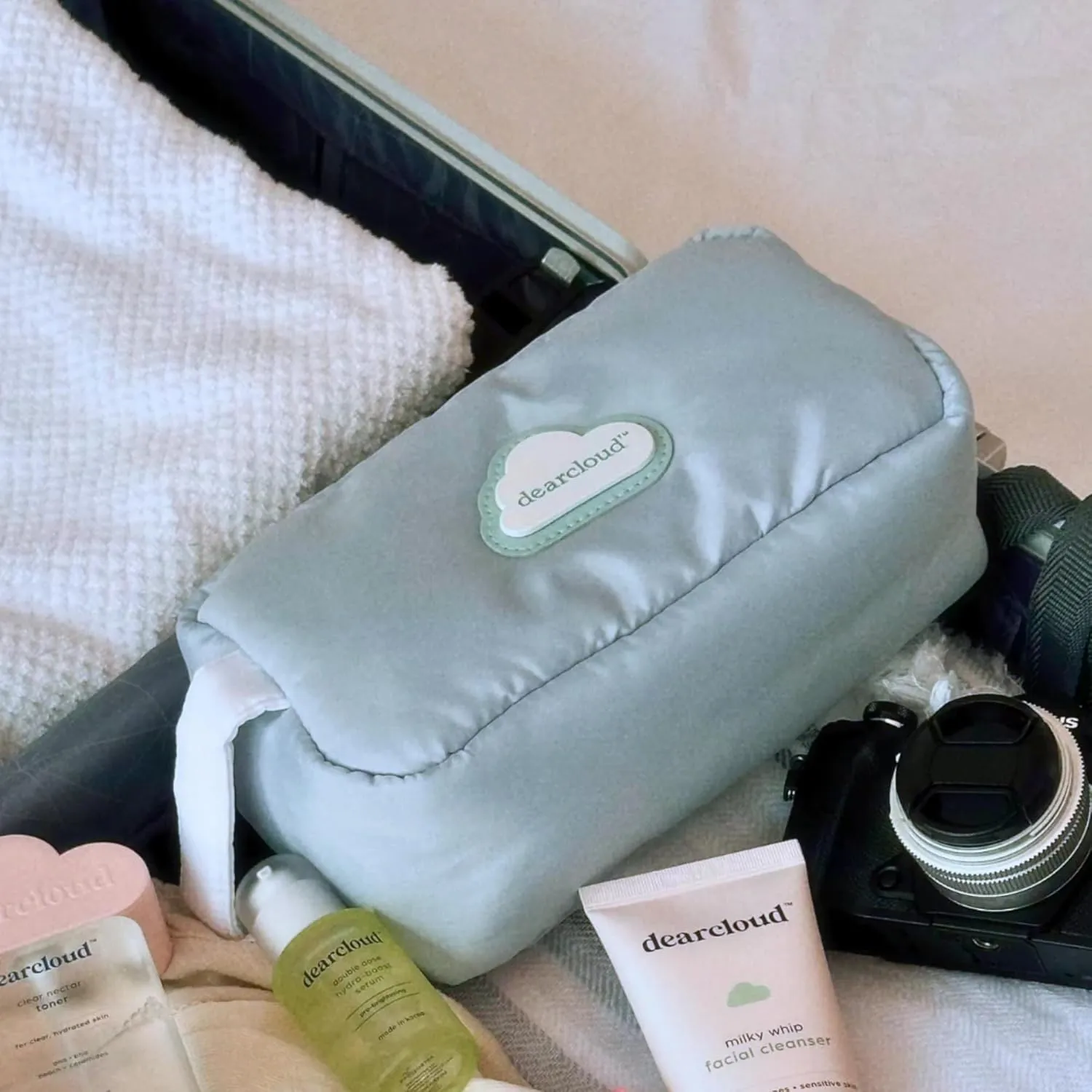 Soft Blue Cosmetics Bag - Lightweight Makeup Bag & Travel Organizer (Soft Blue)