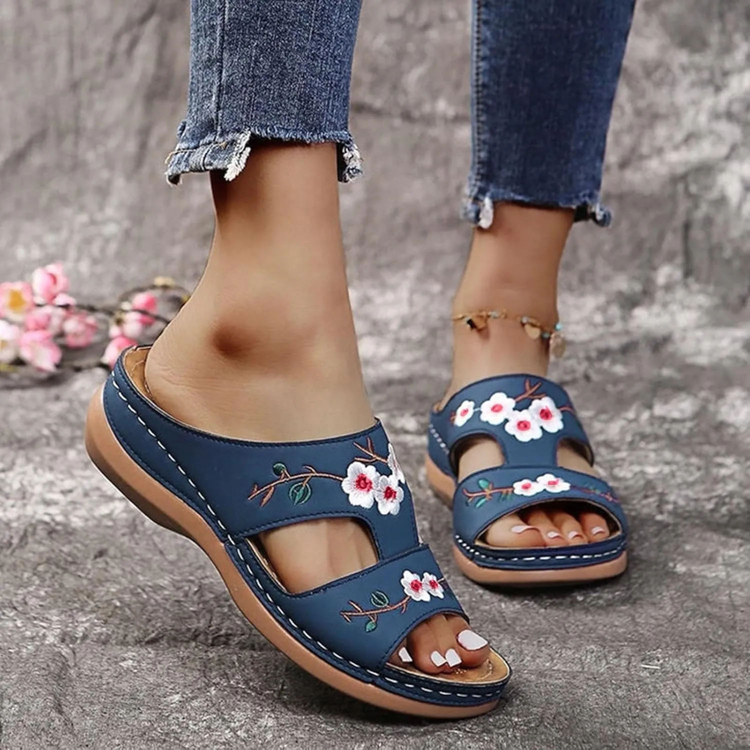 Women Summer Wedge Sandals Women Comfortable Arch Support Slides Platform Sandals Wide Width Open Toe Slip On Embroidered Flower Hollow Fish Mouth Beach Walking Slipper