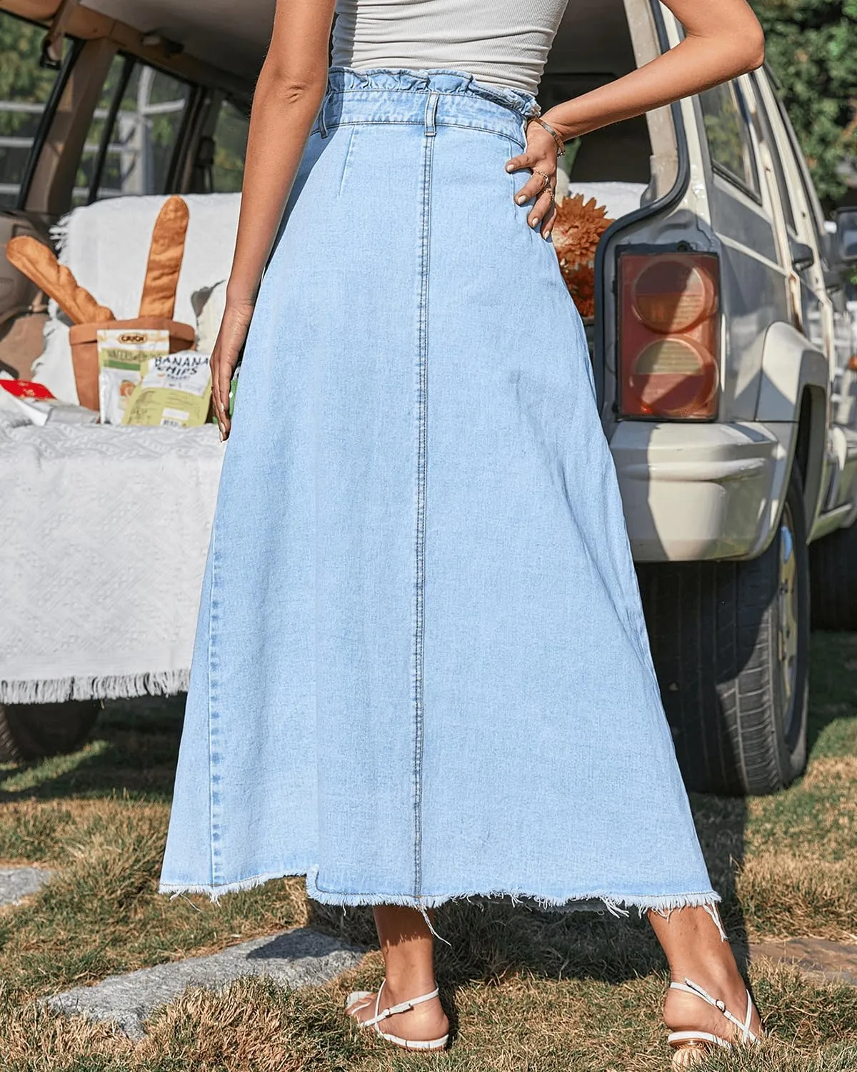 Women Vintage High Waisted Flowy Frayed A-Line Maxi Denim Skirt with Pocket Raw Hem Long Paperbag Jeans Skirt