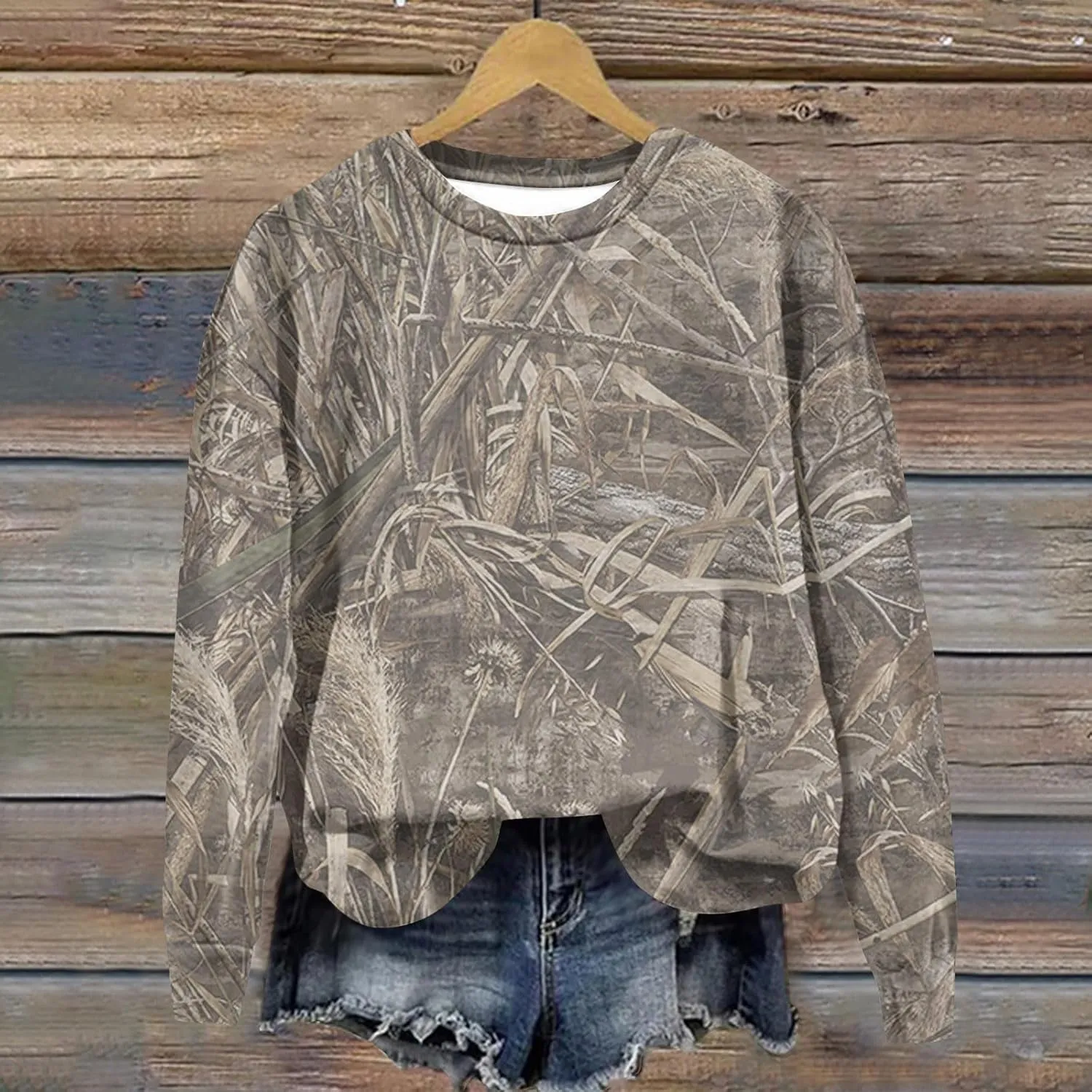 Womens Camo Oversized Sweatshirts Y2k Graphic Sweater Crewneck Long Sleeve Pullover Shirts