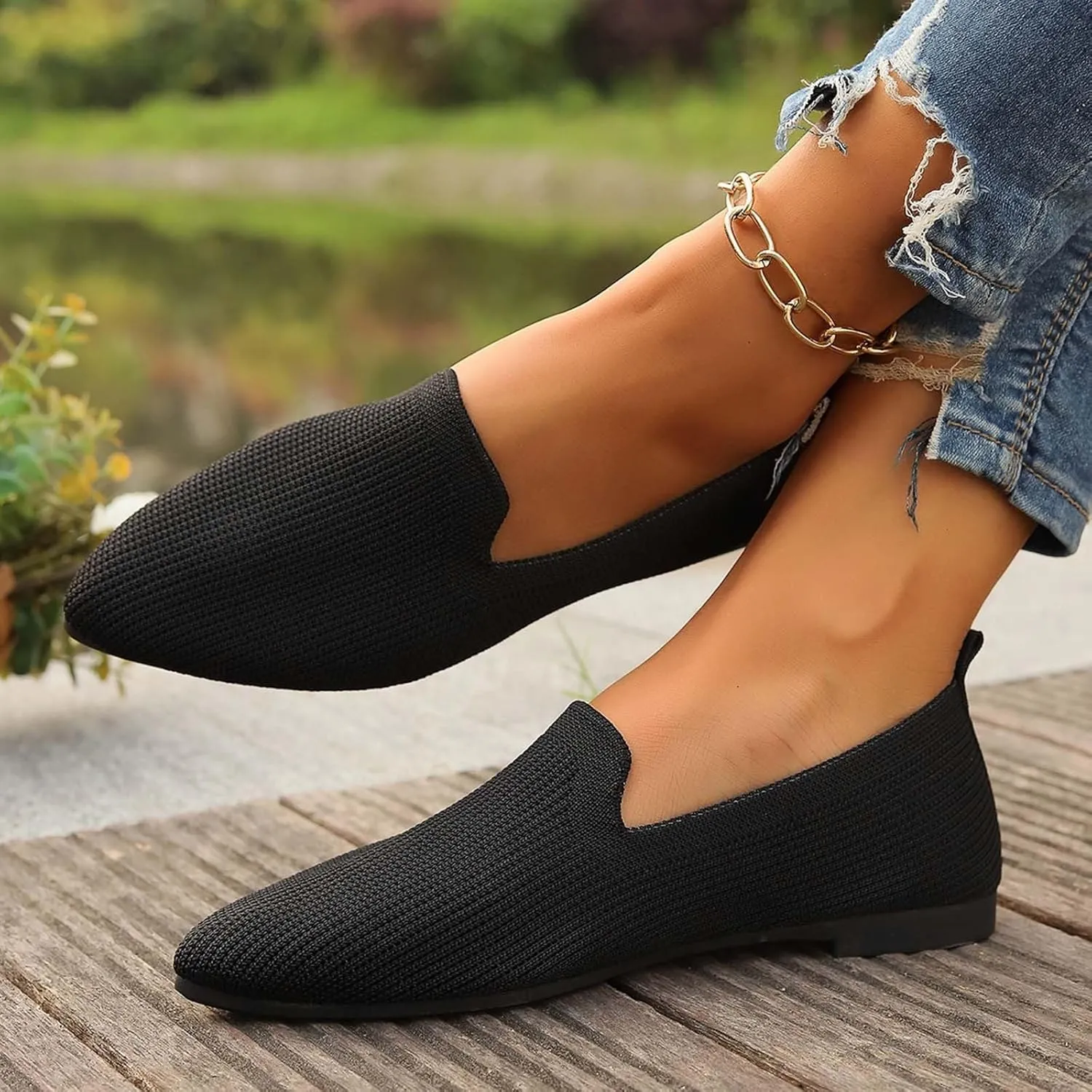 Women's Summer Flat Shoes Mesh Pointed Toe Solid Color Casual Shoes Lightweight Breathable Dressy Casual Shoes for Ladies